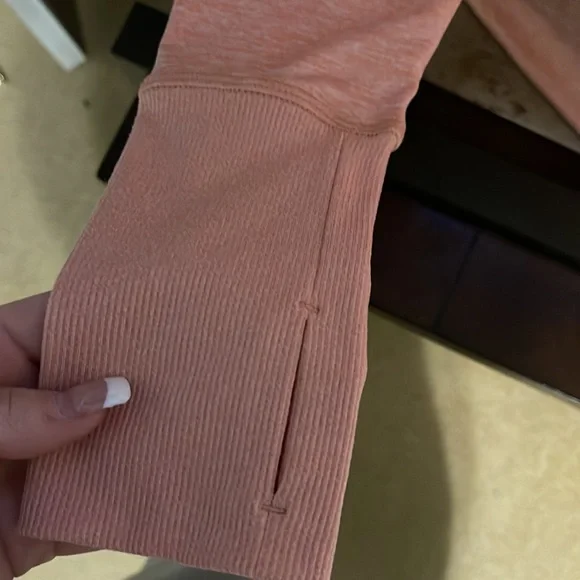 Nike Dri-fit Longsleeve - Picture 2 of 3